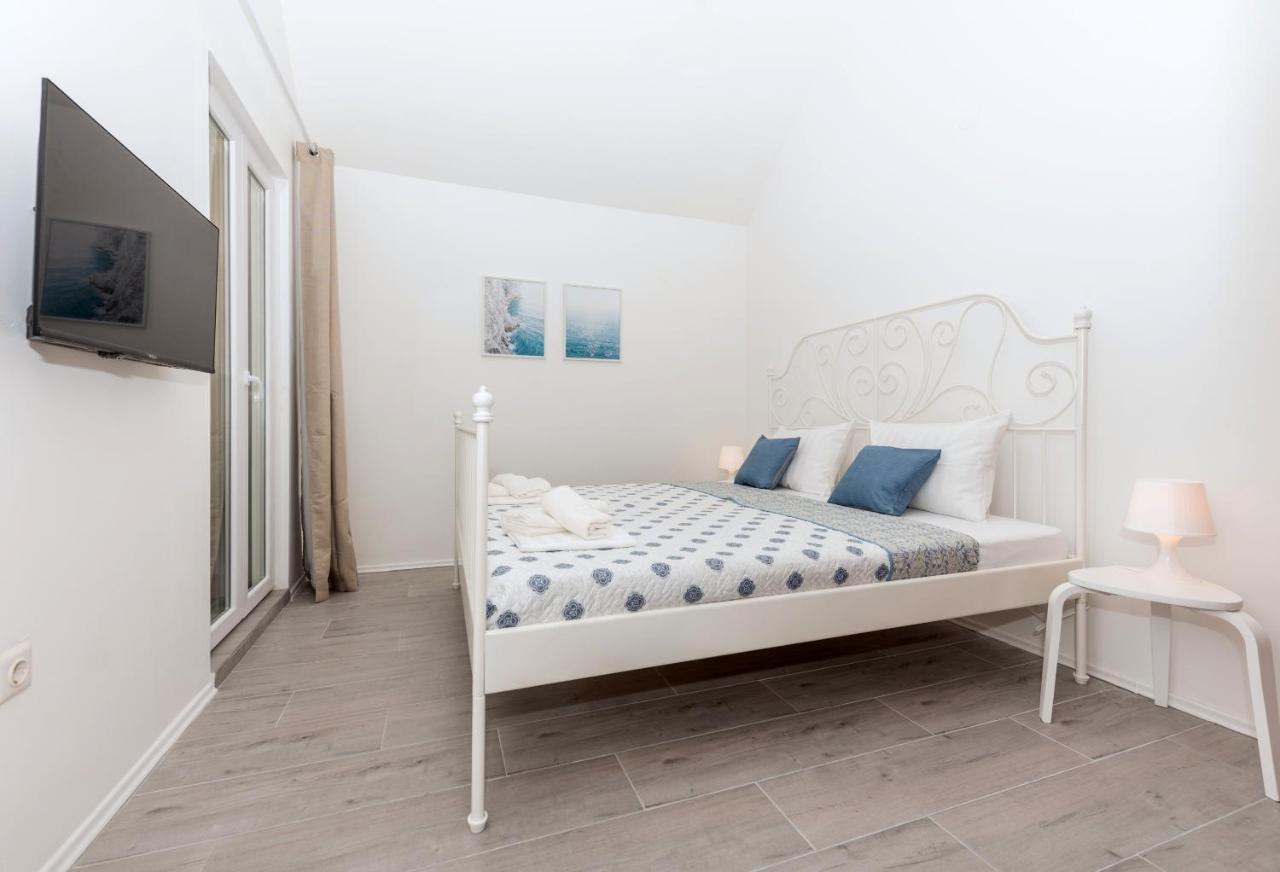 Vista Mare Apartment - 3 Bedroom, Sea View Makarska Ngoại thất bức ảnh