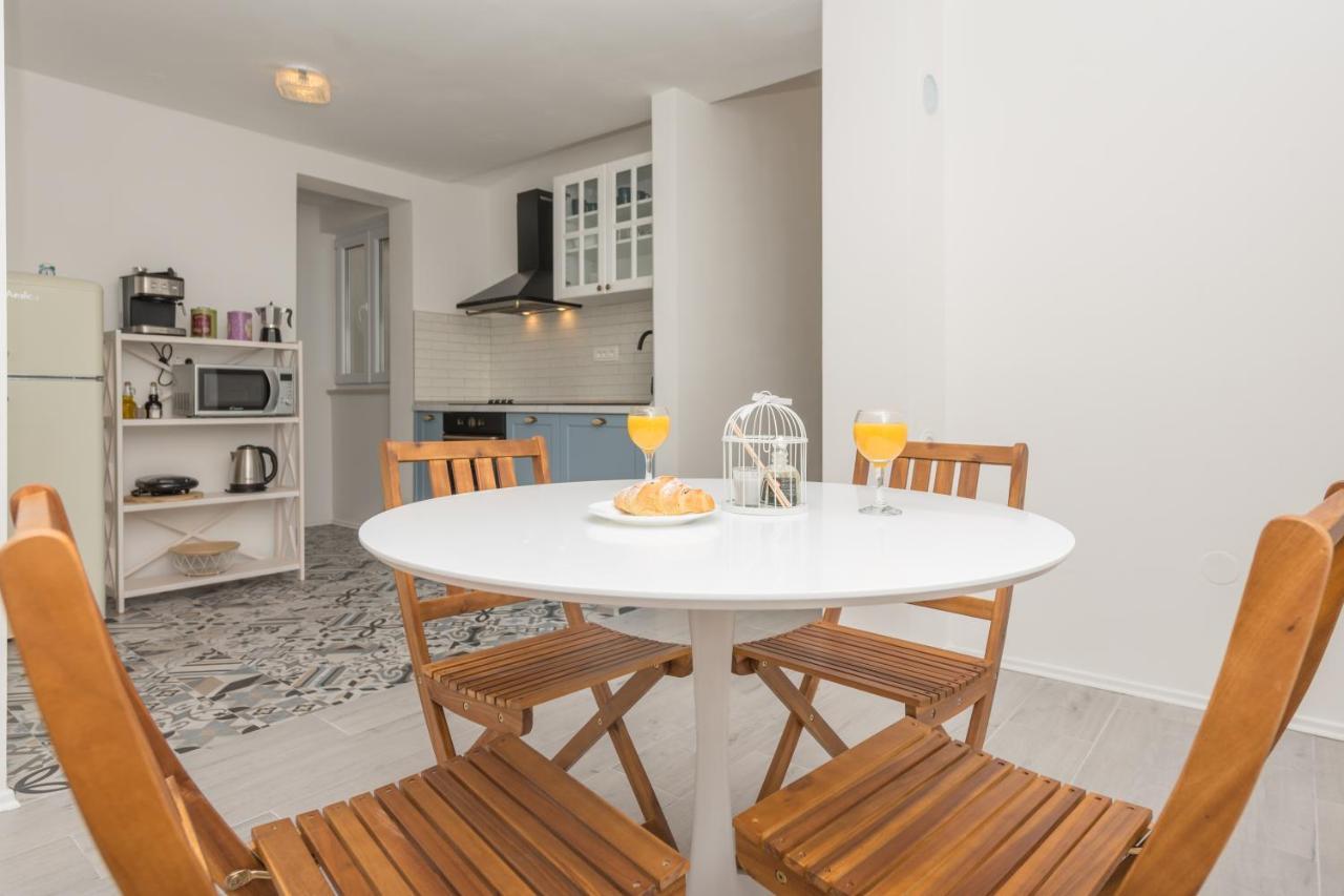 Vista Mare Apartment - 3 Bedroom, Sea View Makarska Ngoại thất bức ảnh