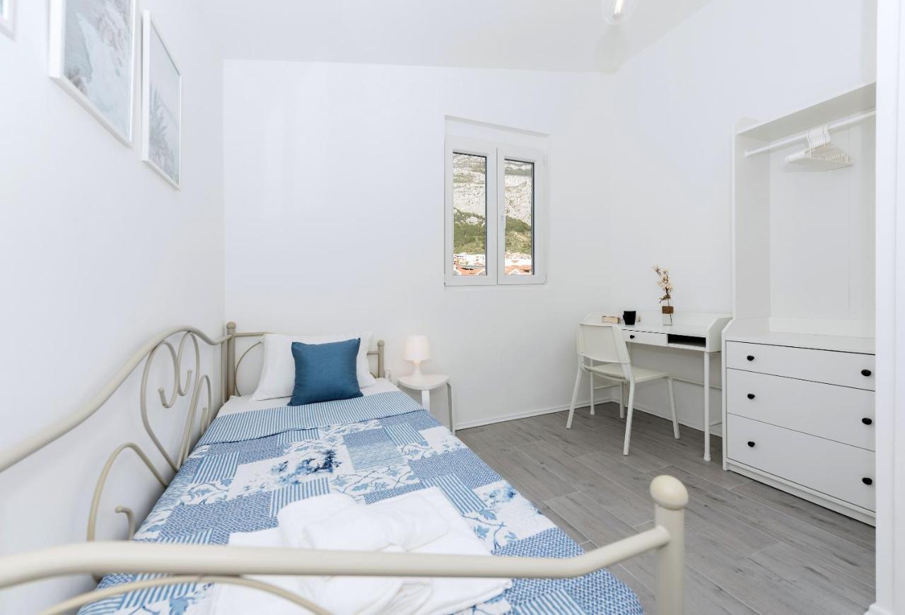 Vista Mare Apartment - 3 Bedroom, Sea View Makarska Ngoại thất bức ảnh